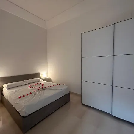 Eli Luxury Apartament *