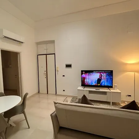Eli Luxury Apartament *