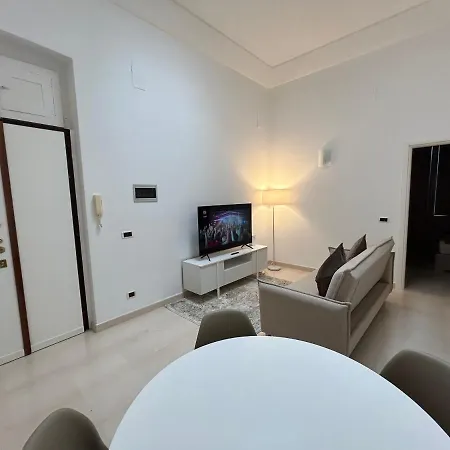 Eli Luxury * Bari